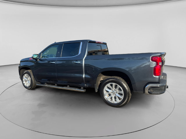 Used 2021 Chevrolet Silverado 1500 LTZ AWD/4WD image 3