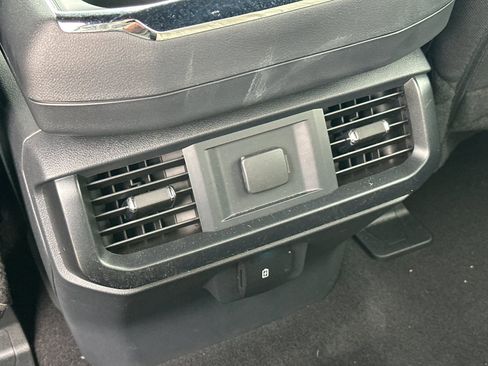 Used 2024 Ford F150 STX image 12