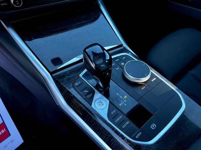 Used 2021 BMW 330i Sedan w/ Convenience Package RWD image 39