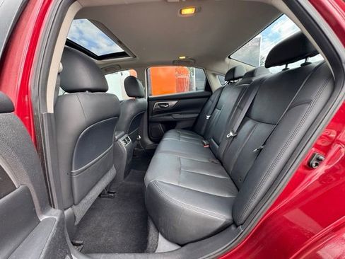 Used 2014 Nissan Altima 3.5 SL w/ Technology Package FWD image 13