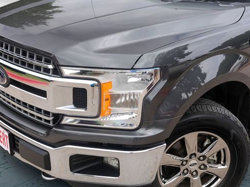 Used 2020 Ford F150 XLT w/ Equipment Group 302A Luxury AWD/4WD image 3
