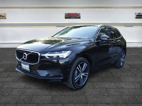 Used 2019 Volvo XC60 T5 Momentum w/ Premium Package FWD image 3