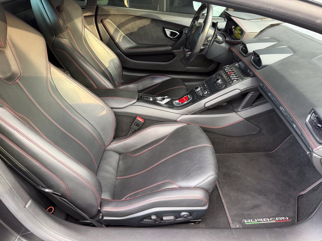 Used 2016 Lamborghini Huracan LP 610-4 AWD/4WD image 18