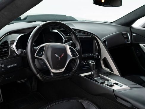 Used 2019 Chevrolet Corvette ZR1 RWD image 12