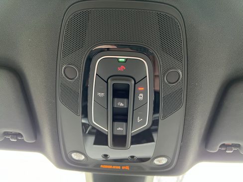 Used 2025 Audi Q5 2.0T Premium Plus w/ Premium Plus Package image 28