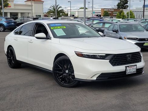 Certified 2023 Honda Accord EX image 1