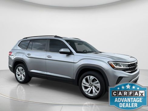 Certified 2023 Volkswagen Atlas SE FWD image 4