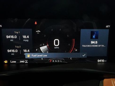 Used 2024 GMC Canyon AT4 w/ Technology Package image 18