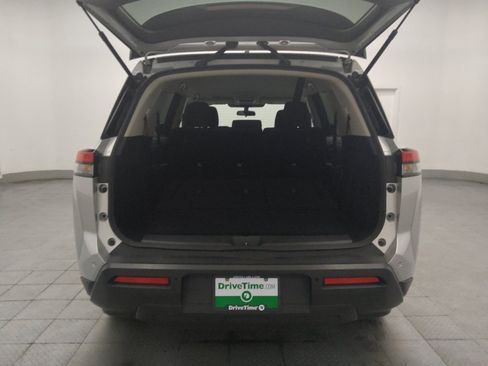 Used 2024 Nissan Pathfinder S FWD image 29