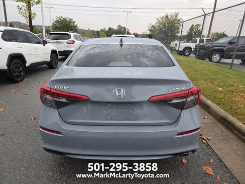 Used 2024 Honda Civic Sport image 5