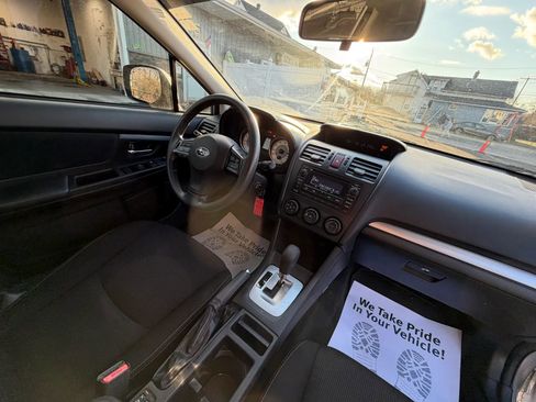 Used 2012 Subaru Impreza 2.0i Sport Premium AWD/4WD image 19