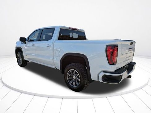 Used 2025 GMC Sierra 1500 AT4 image 5