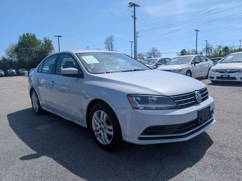 Used 2018 Volkswagen Jetta S w/ Cold Weather Package FWD image 1