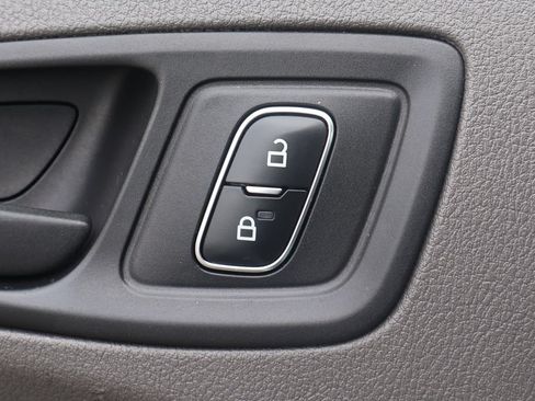 Used 2022 Ford Transit Connect XL FWD image 19