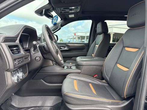 Used 2024 GMC Yukon AT4 AWD/4WD image 16