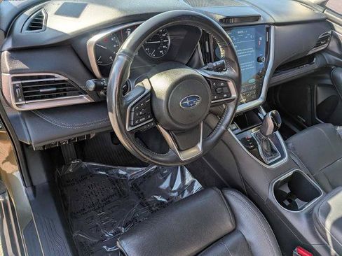 Used 2023 Subaru Outback Touring AWD/4WD image 2