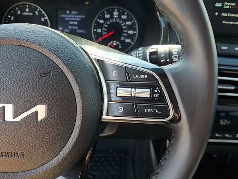 Used 2023 Kia Seltos S w/ Navigation Package FWD image 21