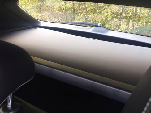 Used 2024 Volkswagen Atlas Cross Sport SEL image 18