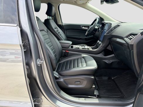 Used 2024 Ford Edge SEL w/ Convenience Package image 32