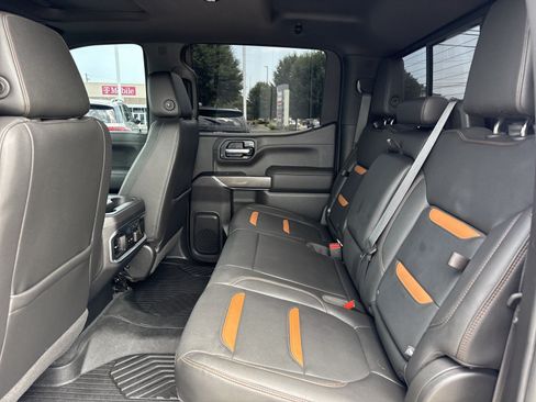 Used 2020 GMC Sierra 1500 AT4 w/ AT4 Premium Package AWD/4WD image 15