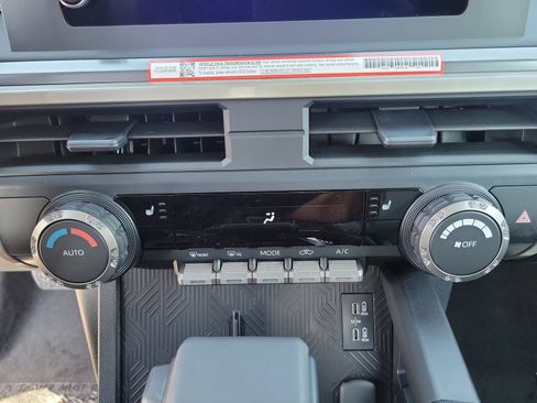 New 2026 Toyota Tacoma TRD Off-Road AWD/4WD image 23