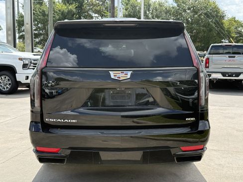 Used 2021 Cadillac Escalade ESV Sport Platinum RWD image 7