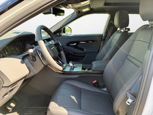 New 2026 Land Rover Range Rover Evoque S AWD/4WD image 9
