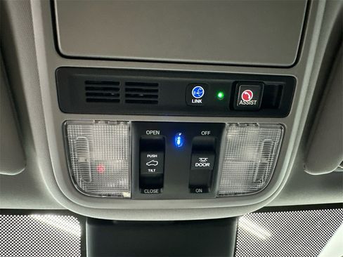 Used 2021 Honda Odyssey Elite image 36