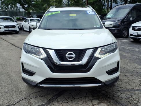 Used 2017 Nissan Rogue SV AWD/4WD image 8