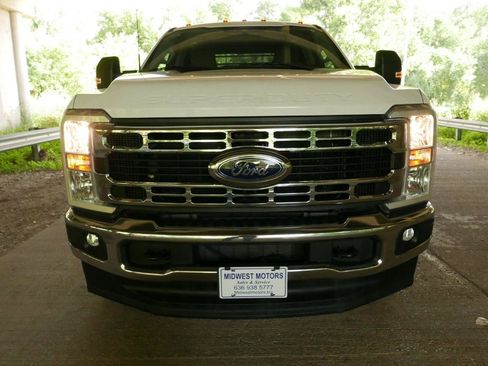 Used 2024 Ford F350 XLT w/ FX4 Off-Road Package AWD/4WD image 26