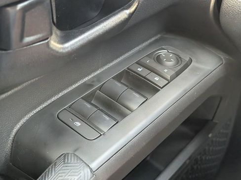 New 2026 Toyota Tacoma SR5 AWD/4WD image 16
