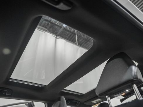 Used 2024 Toyota bZ4X XLE image 30