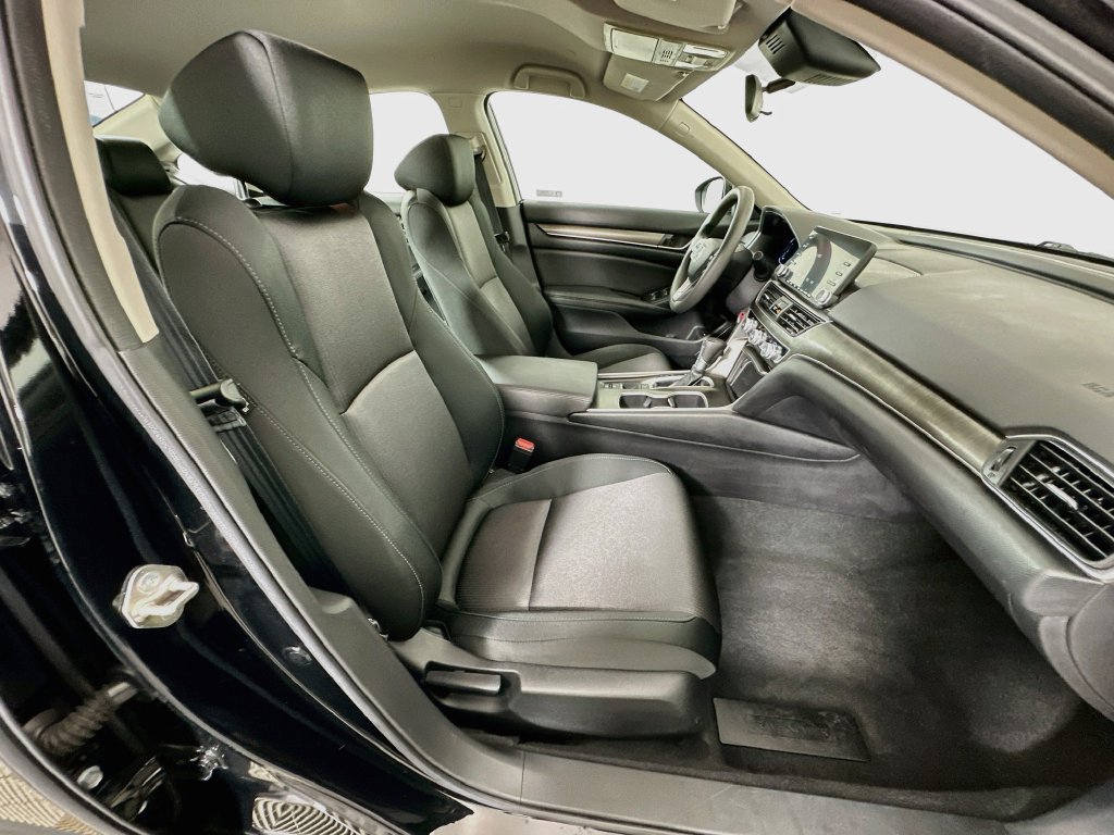 Certified 2019 Honda Accord LX image 26