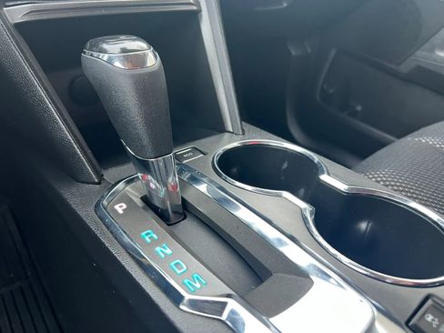 Used 2016 Chevrolet Equinox LS w/ LPO, Protection Package FWD image 17