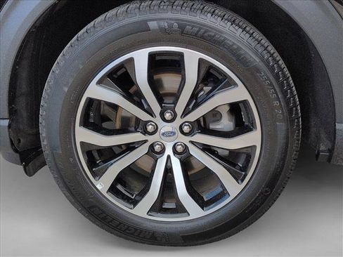 Used 2025 Ford Explorer ST-Line image 24