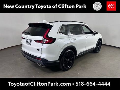 Used 2023 Honda CR-V Sport Touring image 3