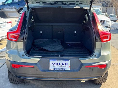 Certified 2023 Volvo XC40 B5 Plus w/ Driver Assist Package image 5