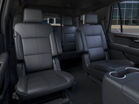 New 2026 Chevrolet Tahoe High Country AWD/4WD image 17