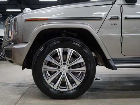 Used 2021 Mercedes-Benz G 550 w/ G Manufaktur Interior Package image 34