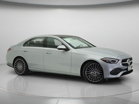 New 2026 Mercedes-Benz C 300 Sedan image 2