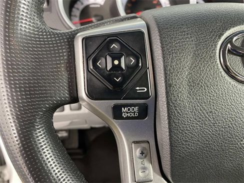 Used 2015 Toyota Tacoma 4x4 Double Cab w/ TRD Sport Package image 15