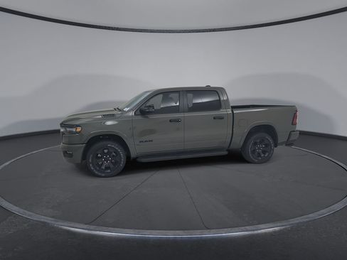 New 2026 RAM 1500 4x4 Crew Cab image 8