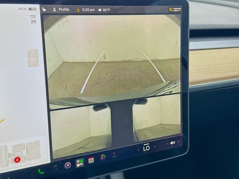 Used 2022 Tesla Model 3 Performance AWD/4WD image 9