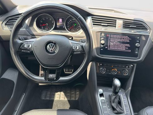Used 2021 Volkswagen Tiguan SE R-Line w/ 3rd Row Seat Package AWD/4WD image 8