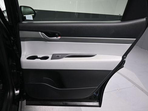Used 2024 Hyundai Palisade SEL FWD image 46