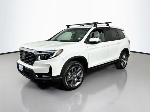Used 2023 Honda Passport EX-L image 4