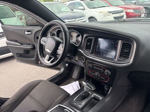 Used 2017 Dodge Charger SXT w/ Rallye Group RWD image 19