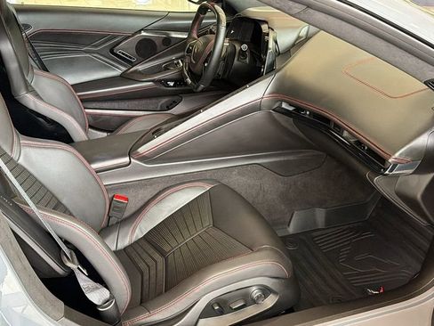 Used 2025 Chevrolet Corvette Z06 w/ Stealth Interior Trim Package RWD image 11