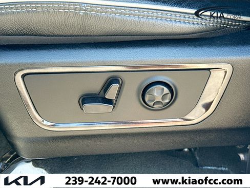 Used 2024 RAM 1500 Limited image 23