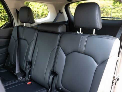 New 2025 Honda Pilot EX-L image 14